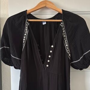 Old Navy Black Puff Sleeve Maxi Dress
